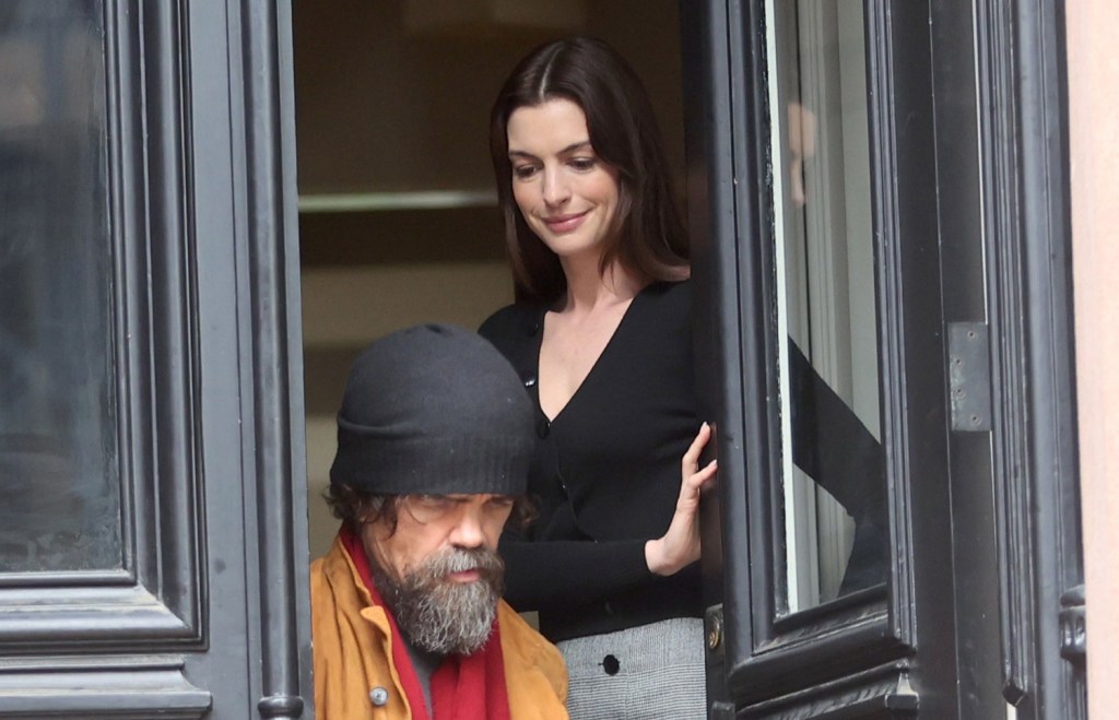 “She Came to Me”, rilasciato il trailer